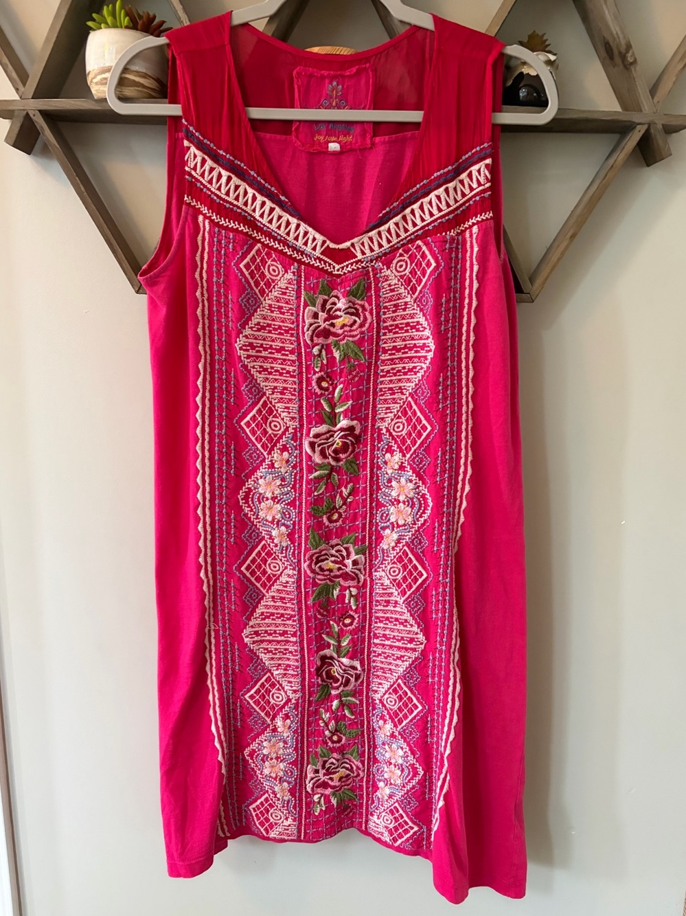 Johnny Was JWLA Sabine pink floral embroidered mini shift tunic dress. Size XS.